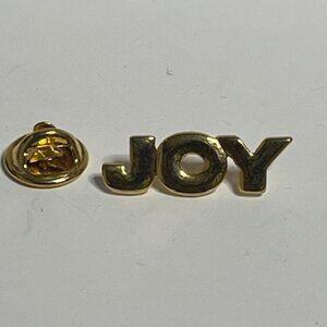 VTG Gold Tone Metal "JOY" Lapel Hat Vest Jacket Holiday Christmas Pin 1"